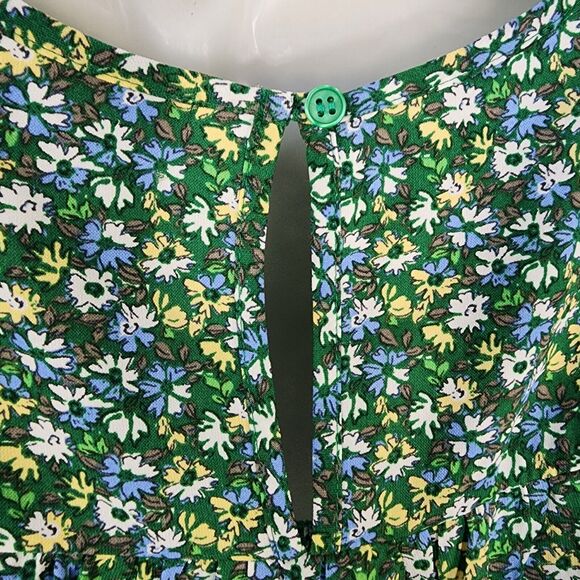 Pleione Women's Top Small Green Floral Smocked Keyhole Neck 3/4 Sleeve Blouse - Picture 8 of 10